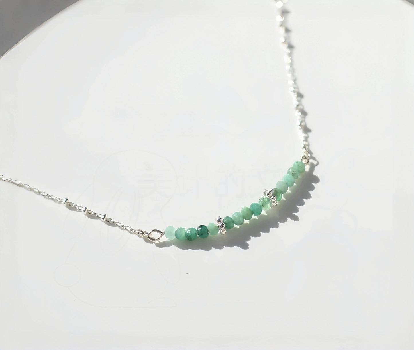 [Mystic Elegance] Emerald Smiling Necklace