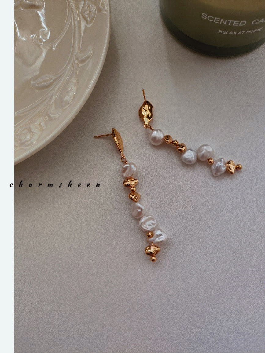 [Trouvaille]  Baroque Pearl Earring